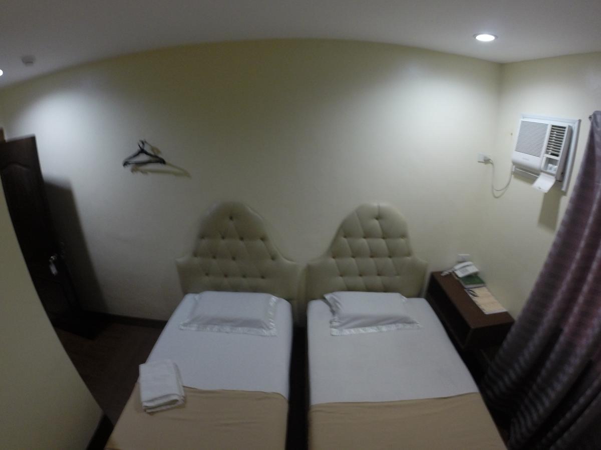 Rich Manor Pension House Cagayan de Oro Eksteriør billede